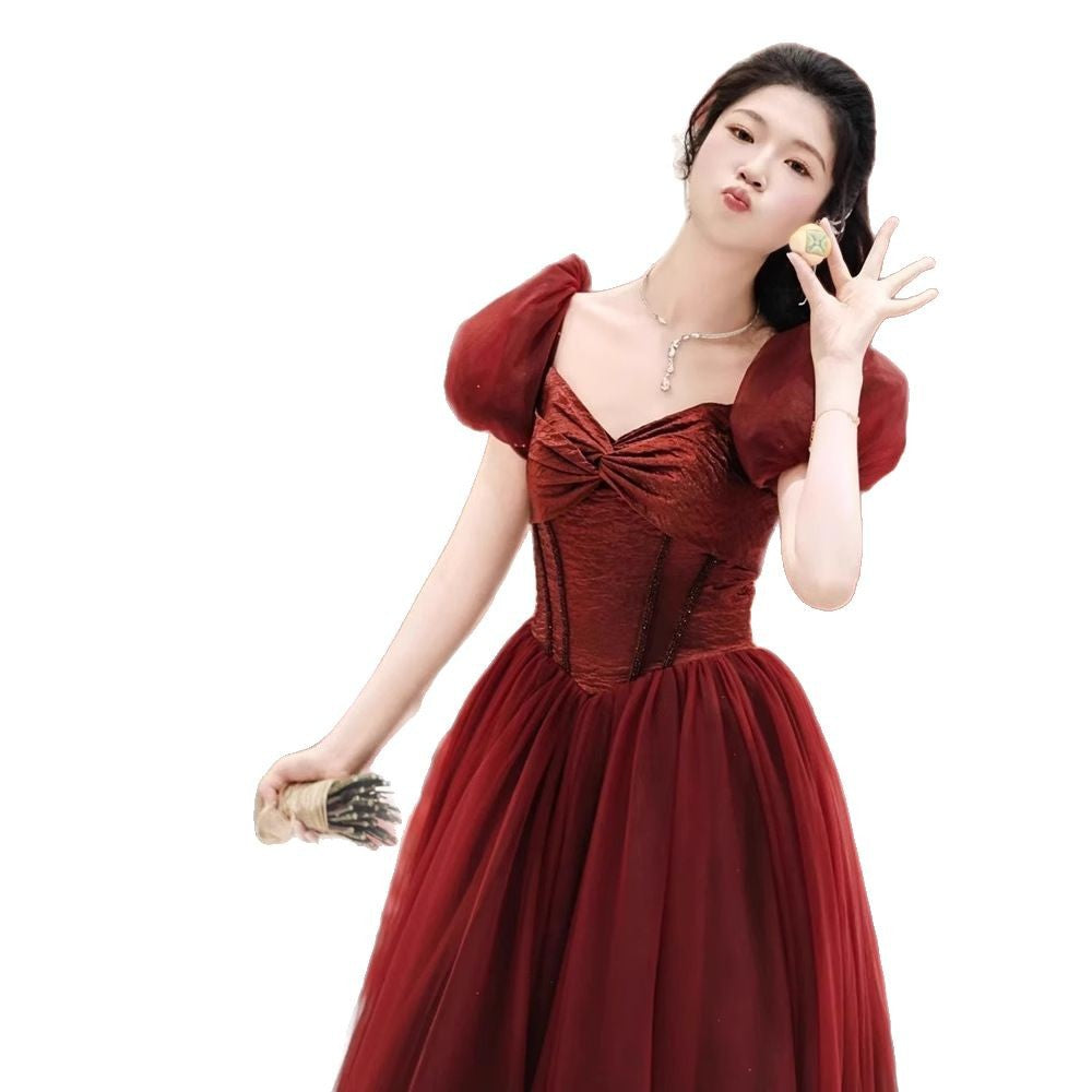 Red Is Beautiful Light Luxury High-end
