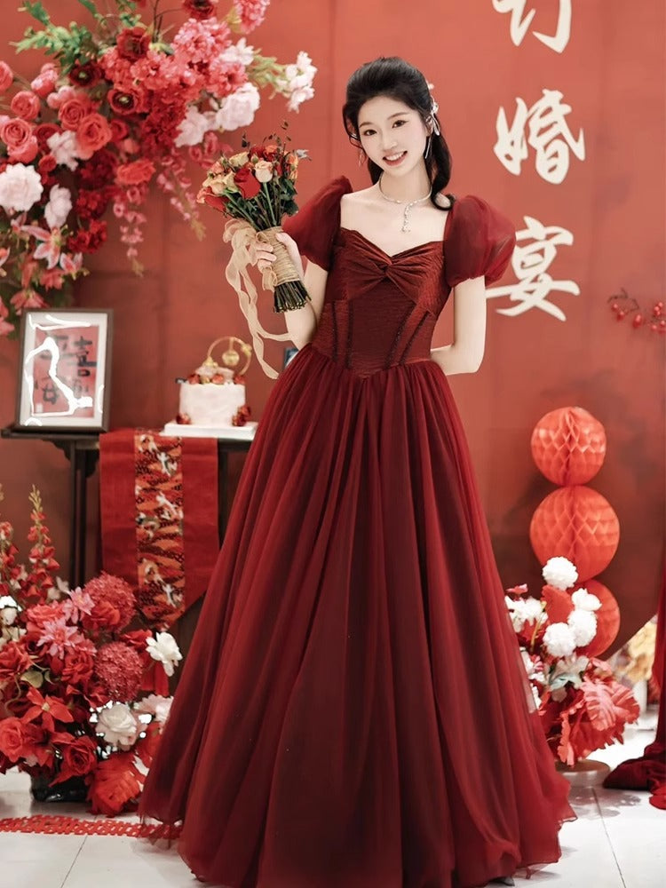 Red Is Beautiful Light Luxury High-end