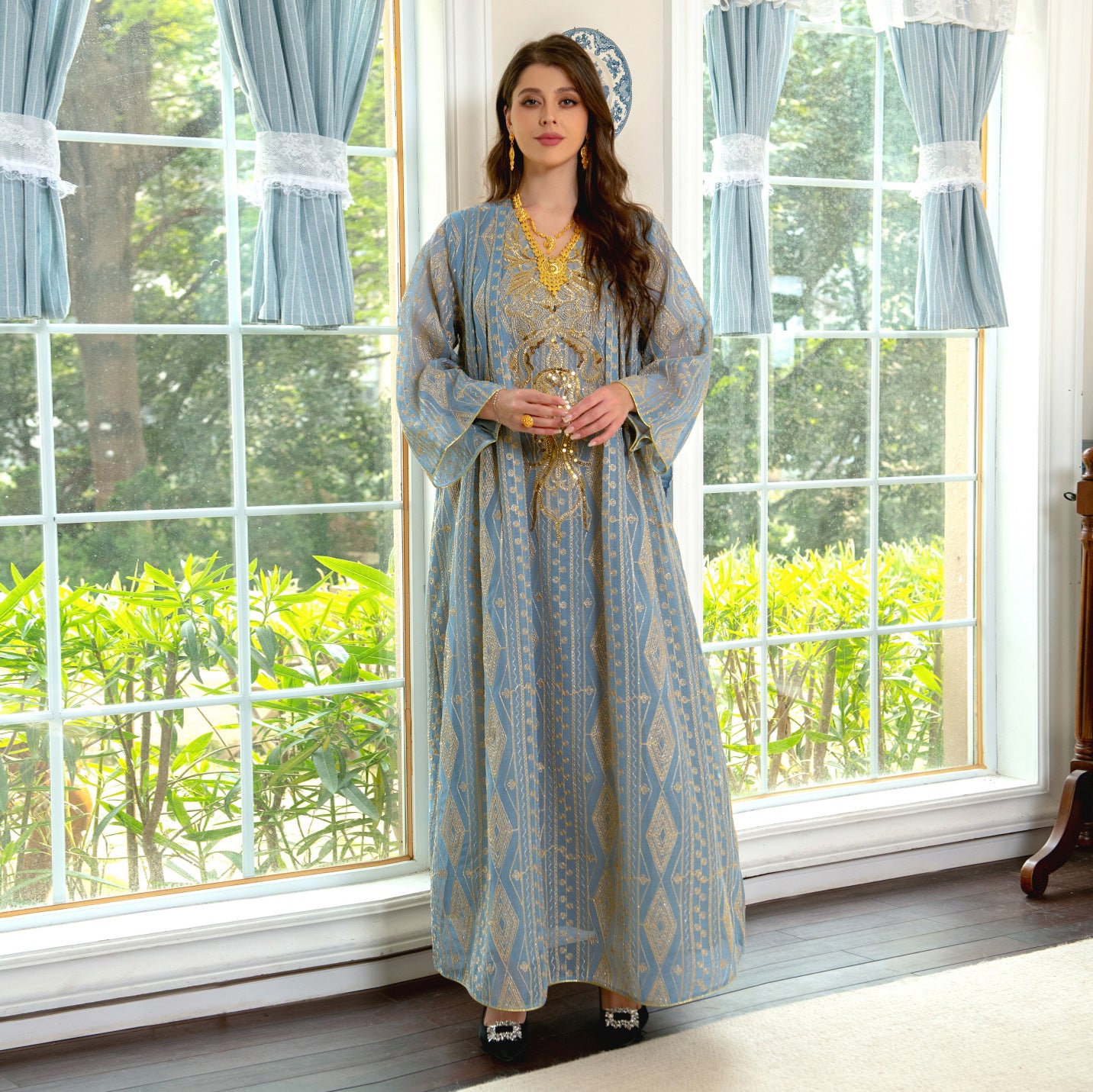 Muslim Saudi Dubai Evening Gown Embroidered Robe
