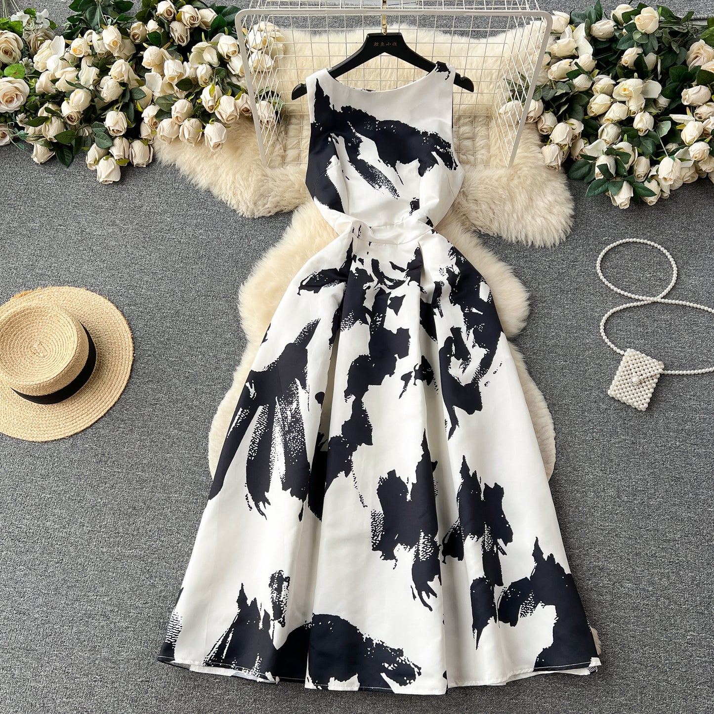French Retro Crew Neck Positioning Printing Dress