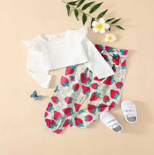 BABY GIRL WHITE TOP WITH STRAWBERY STYLE PANT - #121