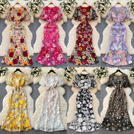 Elegant Flower Embroidery Round Neck Slim Waist Fishtail Dress
