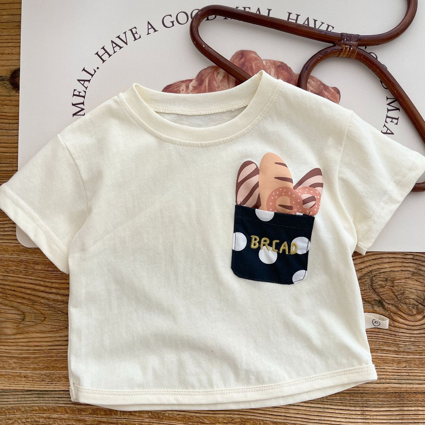 Men And Women Graceful And Fashionable Printed Bottoming Shirt
